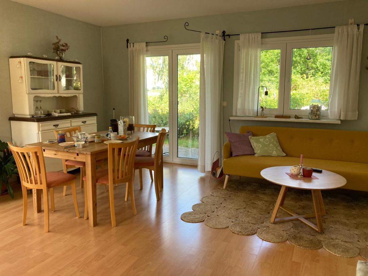 Ferienhaus Am Wasser Im Gruenen Zecherin Extérieur photo